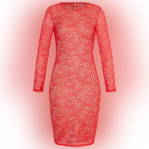 Bardot Rini Lace Dress - Picture 4 of 11